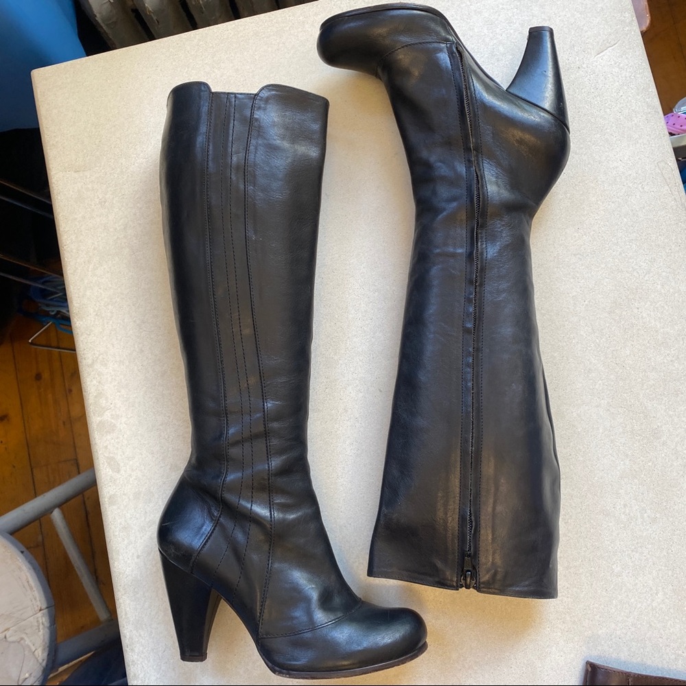 Coclico Knee High Leather Boots